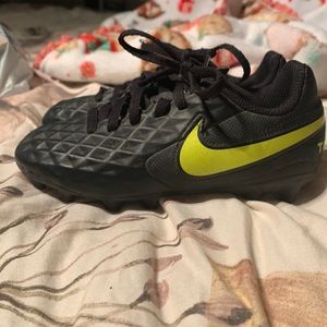 Nike kids 11c soccer cleats